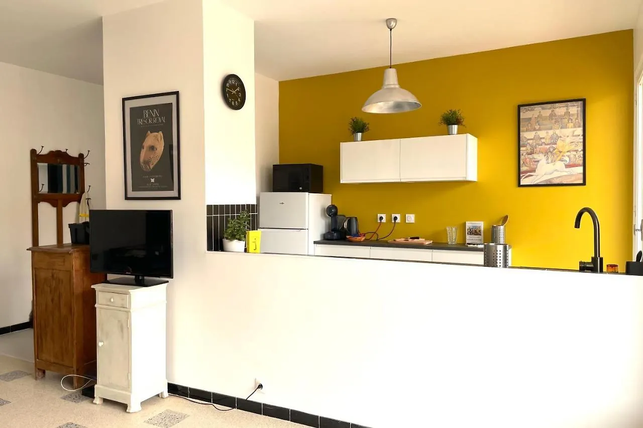 Hyper Centre Sanary 3 Chambres Parking Balcon Clim Wifi France