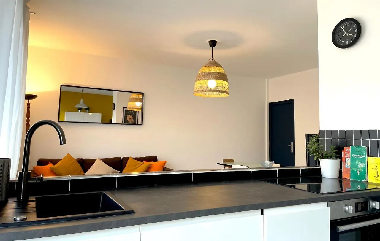 Hyper Centre Sanary 3 Chambres Parking Balcon Clim Wifi Sanary-sur-Mer